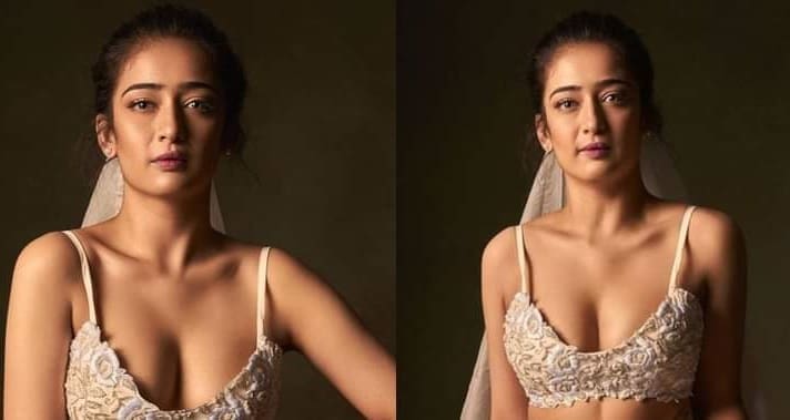 Akshara Haasan new photos