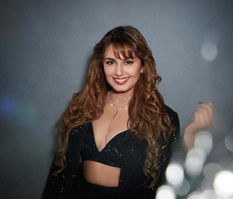 Actrtess Huma Qureshi Latest Photos