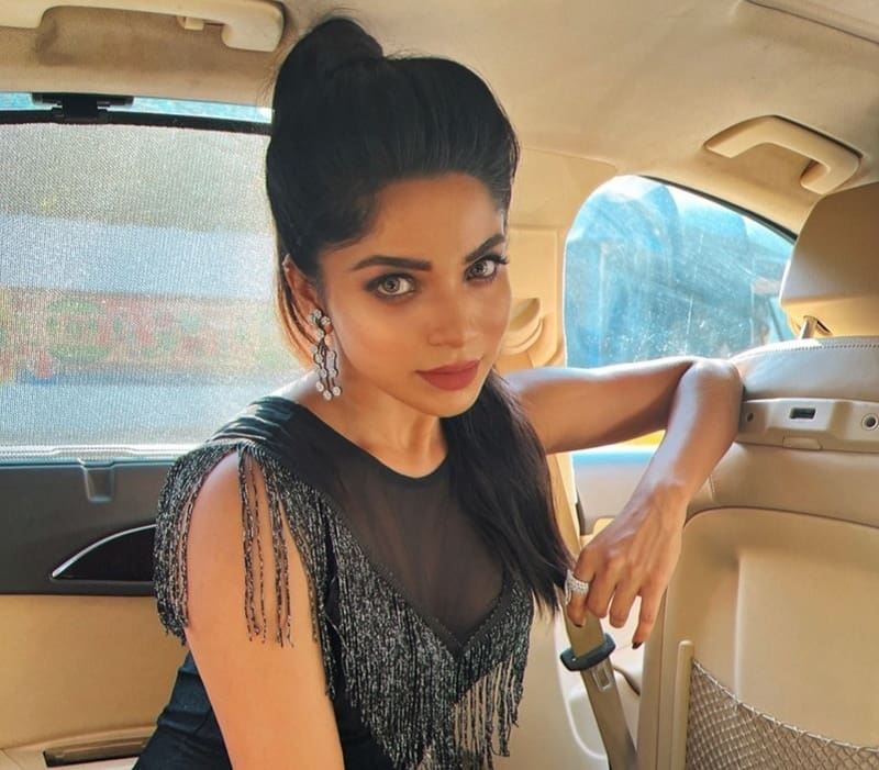 Actress Divya Bharathi Latest Photos