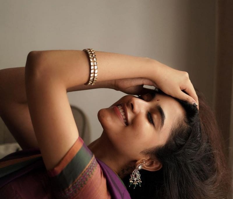 Actress Priyanka Mohan Cute Photos