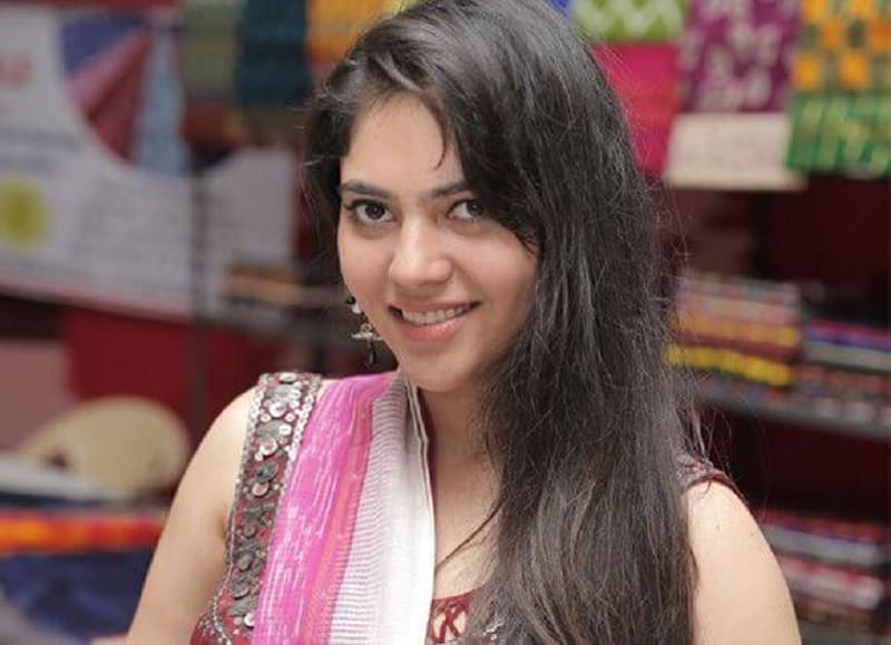Actress Sherin Sringer in Saree Photos