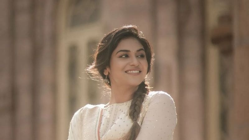 Actress Indhuja Latest Photos