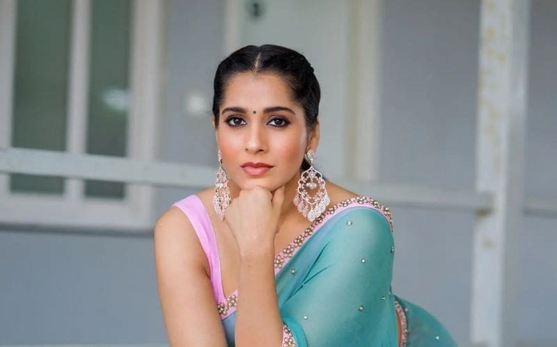 Actress Rashmi Gautam Latest Photos