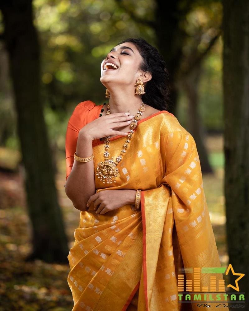Actress Dushara Vijayan Latest Photos