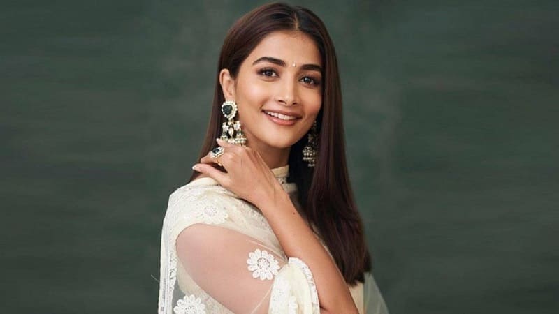 actress pooja hegde latest photos viral