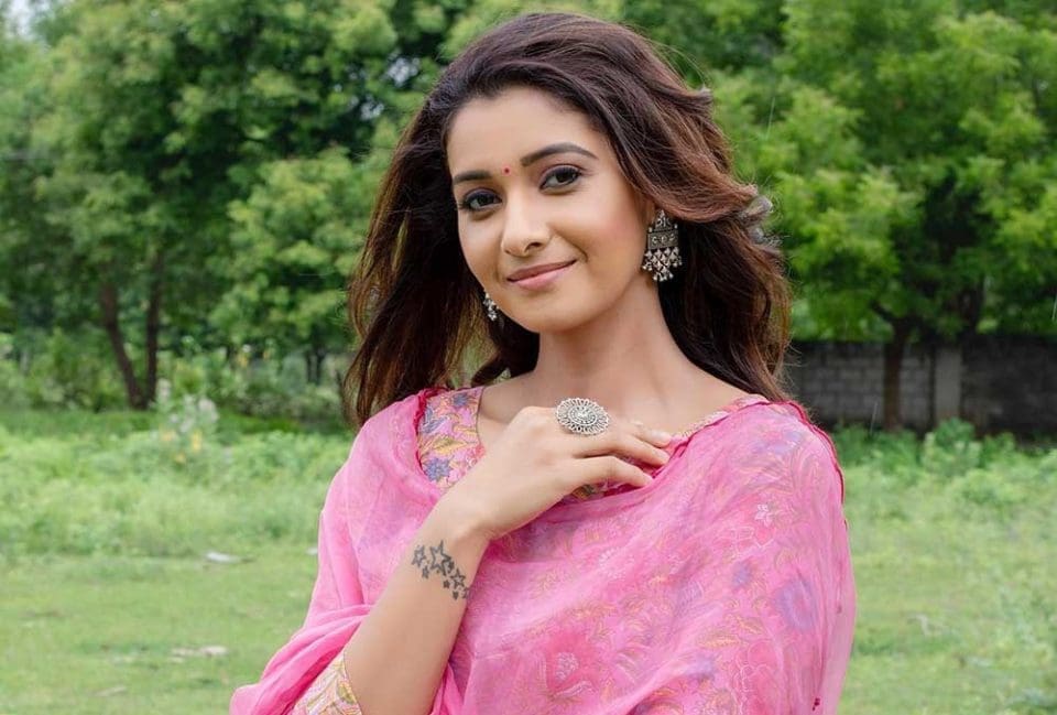 Actress priya-bhavani-shankar-emotional-post
