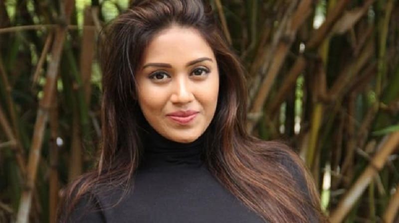 actress nivedha pethuraj latest photos