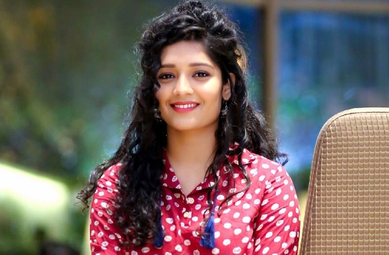 actress rithika singh latest photoshoot video