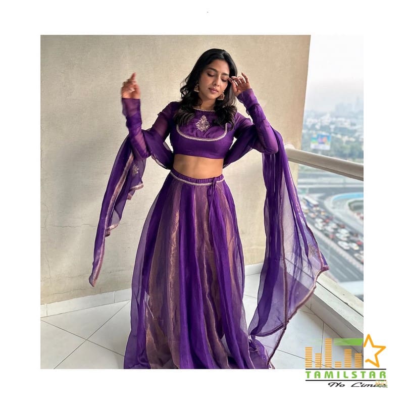 Actress Aishwarya Lekshmi Latest Photos