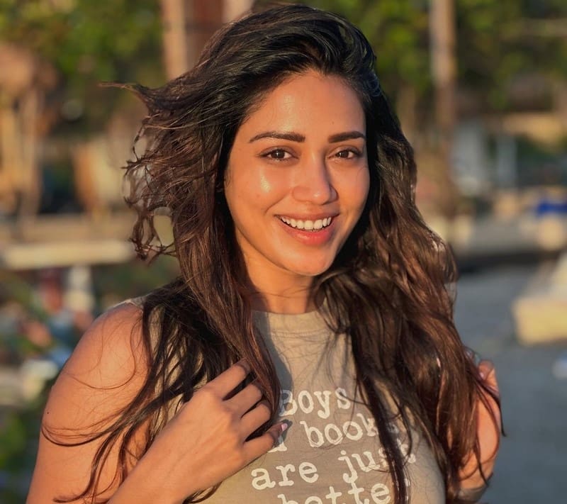 Actress Nivetha Pethuraj Latest Photos