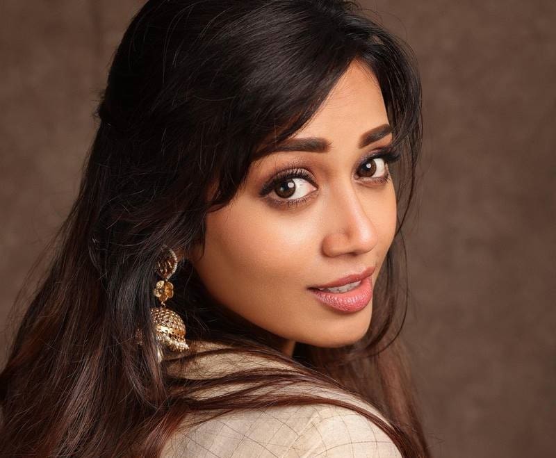 Actress Nivetha Pethuraj Latest Photos