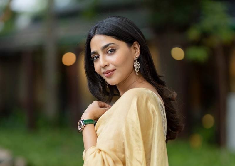 Actress Aishwarya Lekshmi Latest Photos
