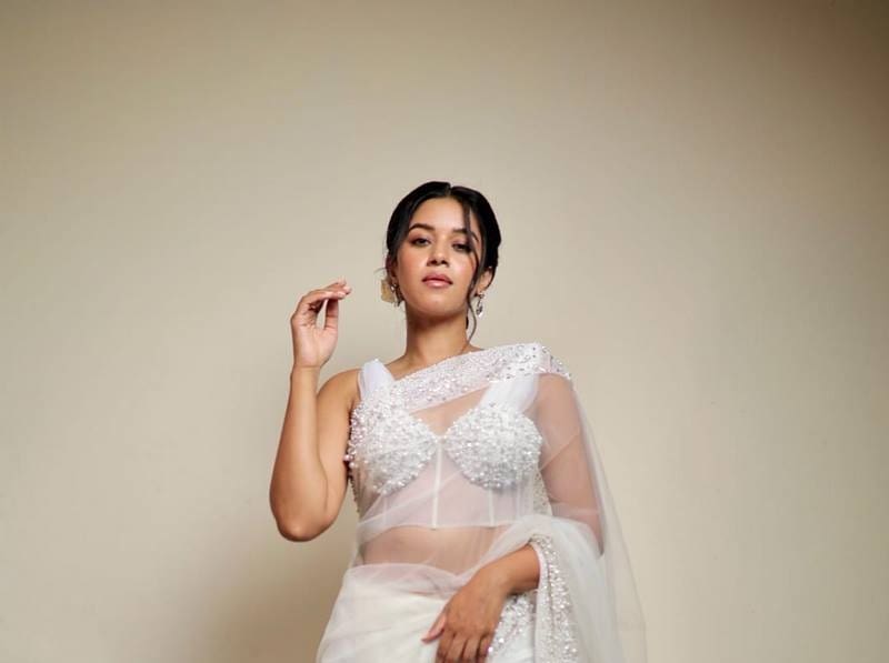 Actress Mirnalini Ravi Latest Photos