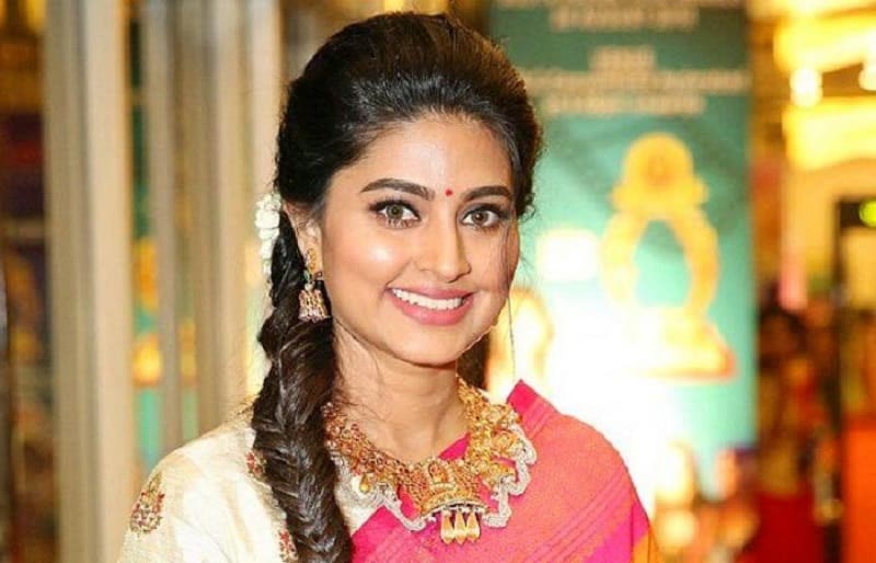 actress-sneha-prasanna-latest-photos-viral update