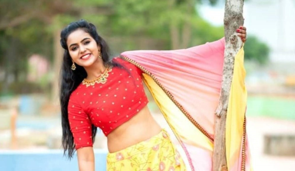 serial-actress-chaitra-reddy-birthday-party-video