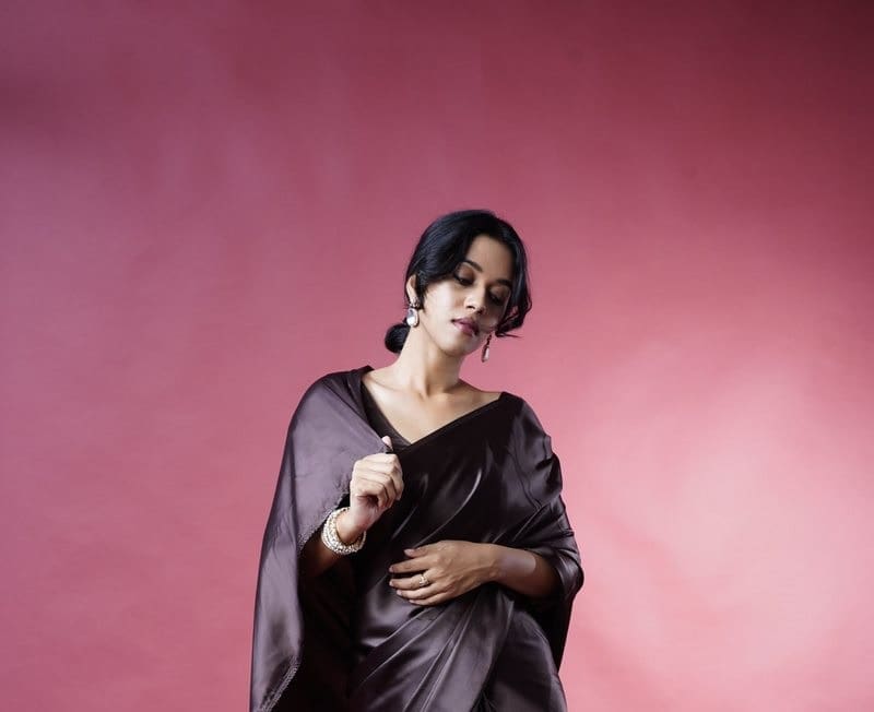 Actress MirnaliniRavi Latest Photos