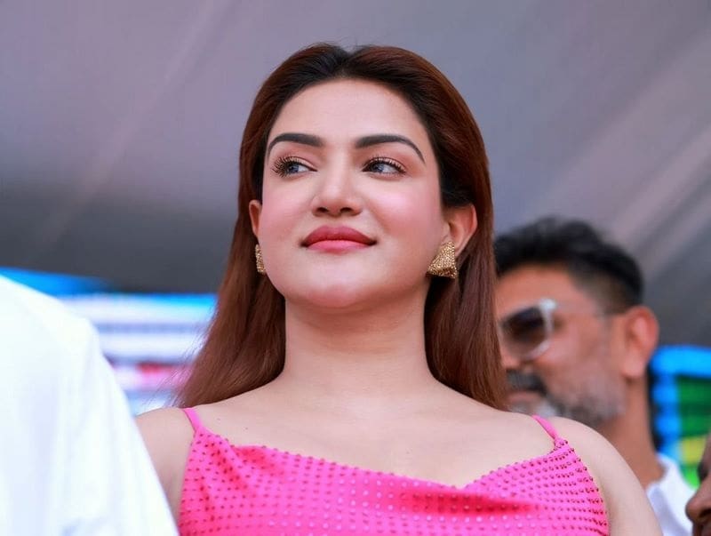 Actress HoneyRose Latest Photos
