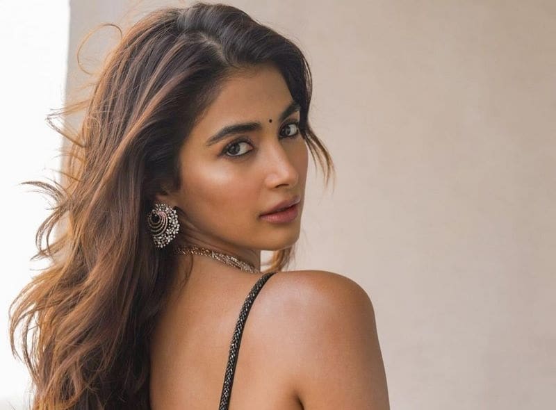 Actress PoojaHegde Latest Photos