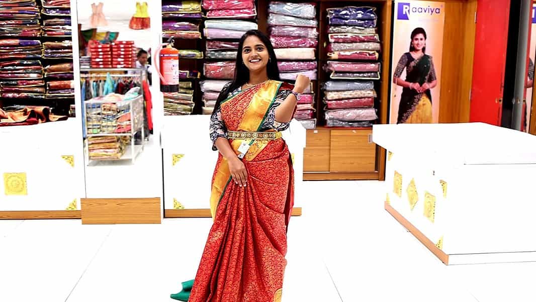Chinna marumagal serial Swetha shopping in velavan stores