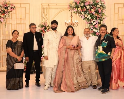Producer-Ravi-Kottarakara-Daughter-Nimisha-Wedding-Reception-12